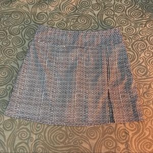 Izod skorts